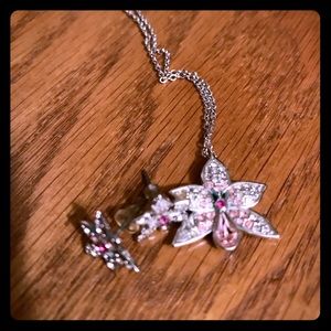 Flower earrings and matching necklace